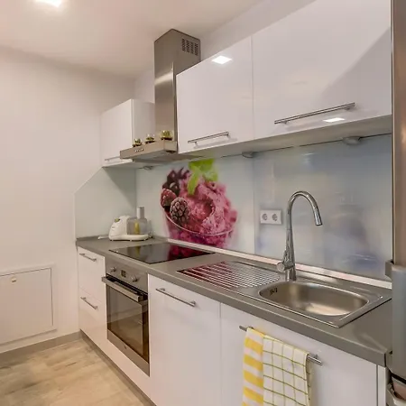 House Baumgarten Vendégház Mali Lošinj