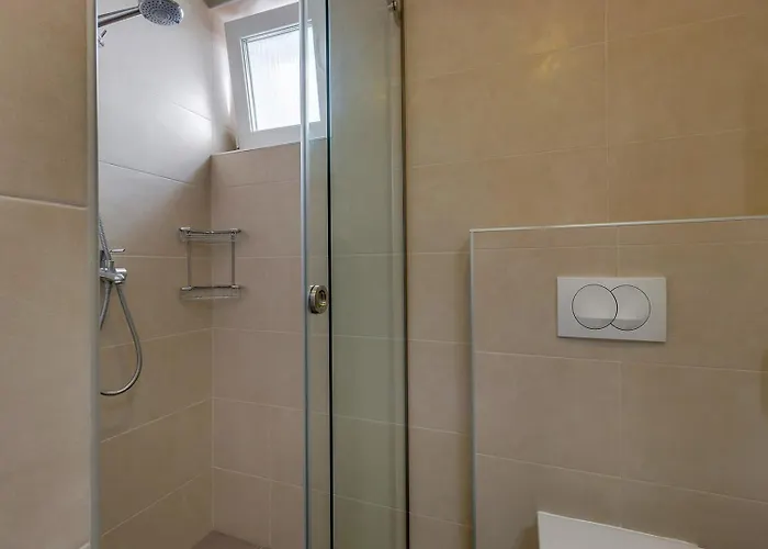 House Baumgarten 게스트하우스 4*