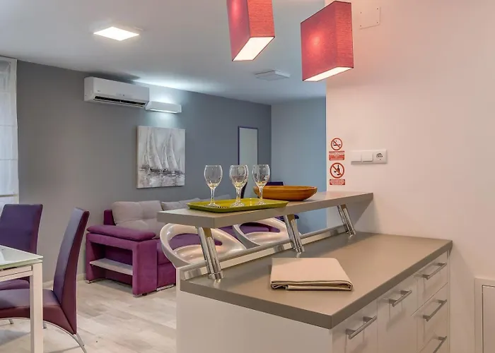 Konukevi House Baumgarten Mali Lošinj